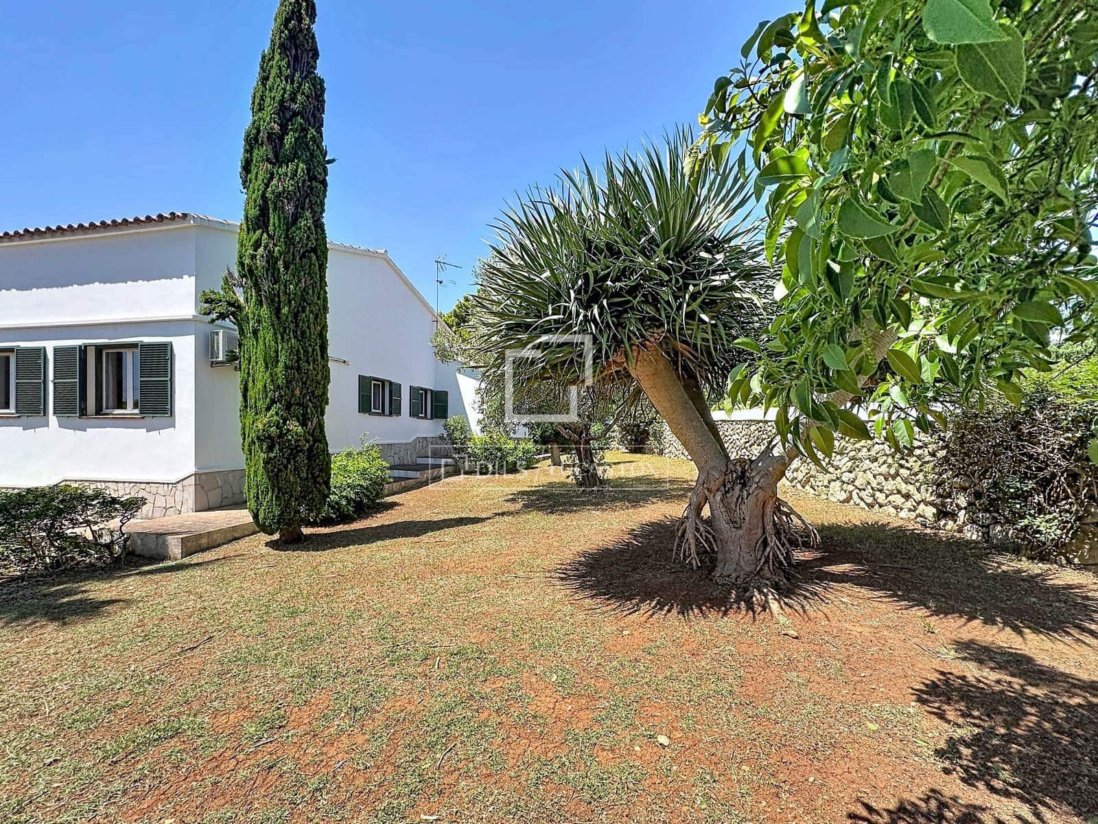 5 soveværelse Villa til salg i Alayor / Alaior med swimmingpool - € 980.000 (Ref: 9850054)