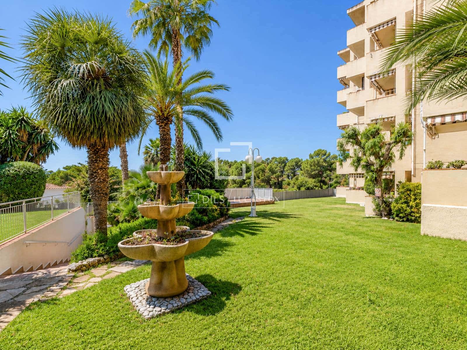 2 bedroom Apartment for sale in Sant Pere de Ribes with pool - € 420,000 (Ref: 9850055)