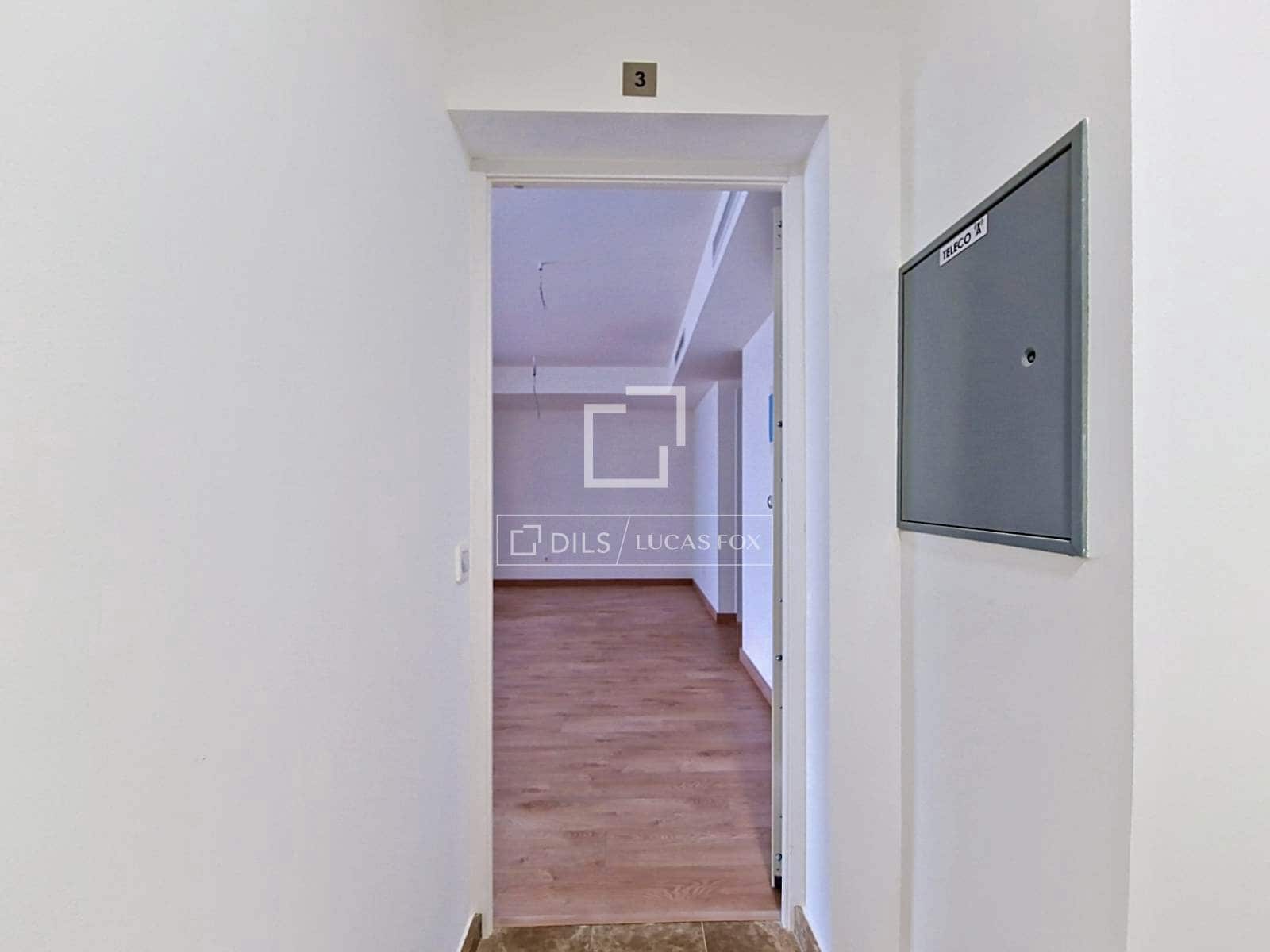 3 bedroom Apartment for sale in Vilanova i la Geltru with pool - € 410,000 (Ref: 9850056)
