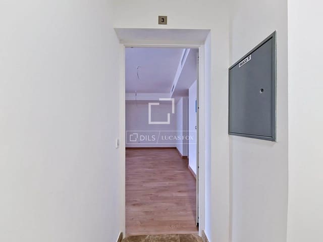 3 bedroom Apartment for sale in Vilanova i la Geltrú with pool - € 410,000 (Ref: 9850056)