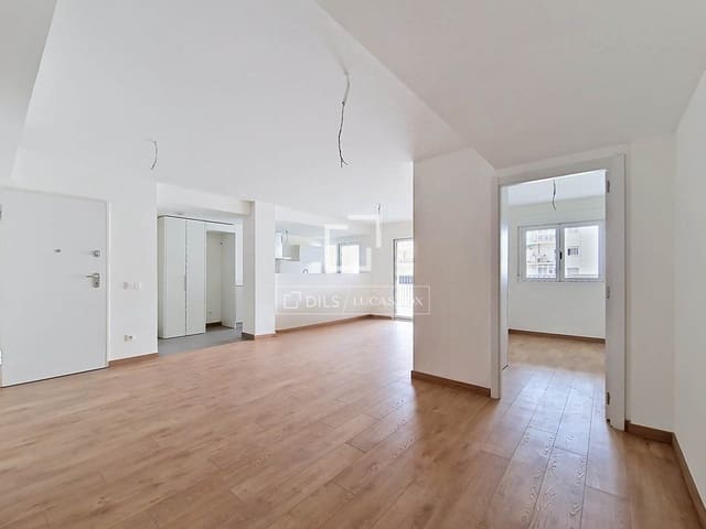 3 bedroom Apartment for sale in Vilanova i la Geltrú with pool - € 410,000 (Ref: 9850056)