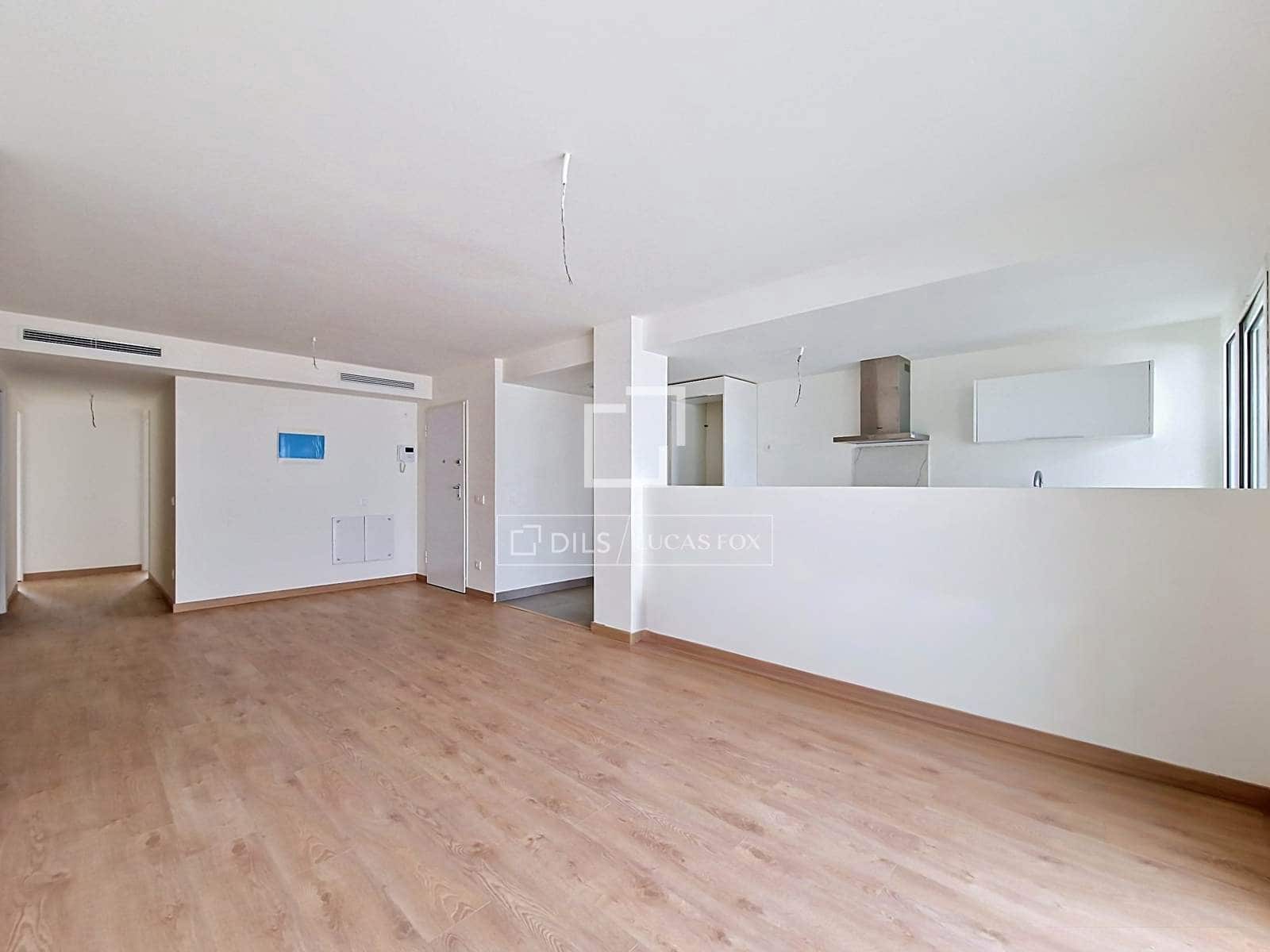 3 bedroom Apartment for sale in Vilanova i la Geltru with pool - € 410,000 (Ref: 9850056)