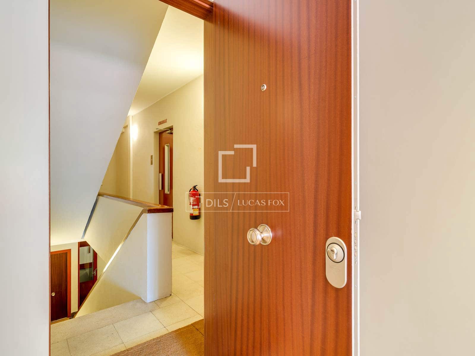 3 soveværelse Lejlighed til salg i Barcelona by med garage - € 950.000 (Ref: 9850059)