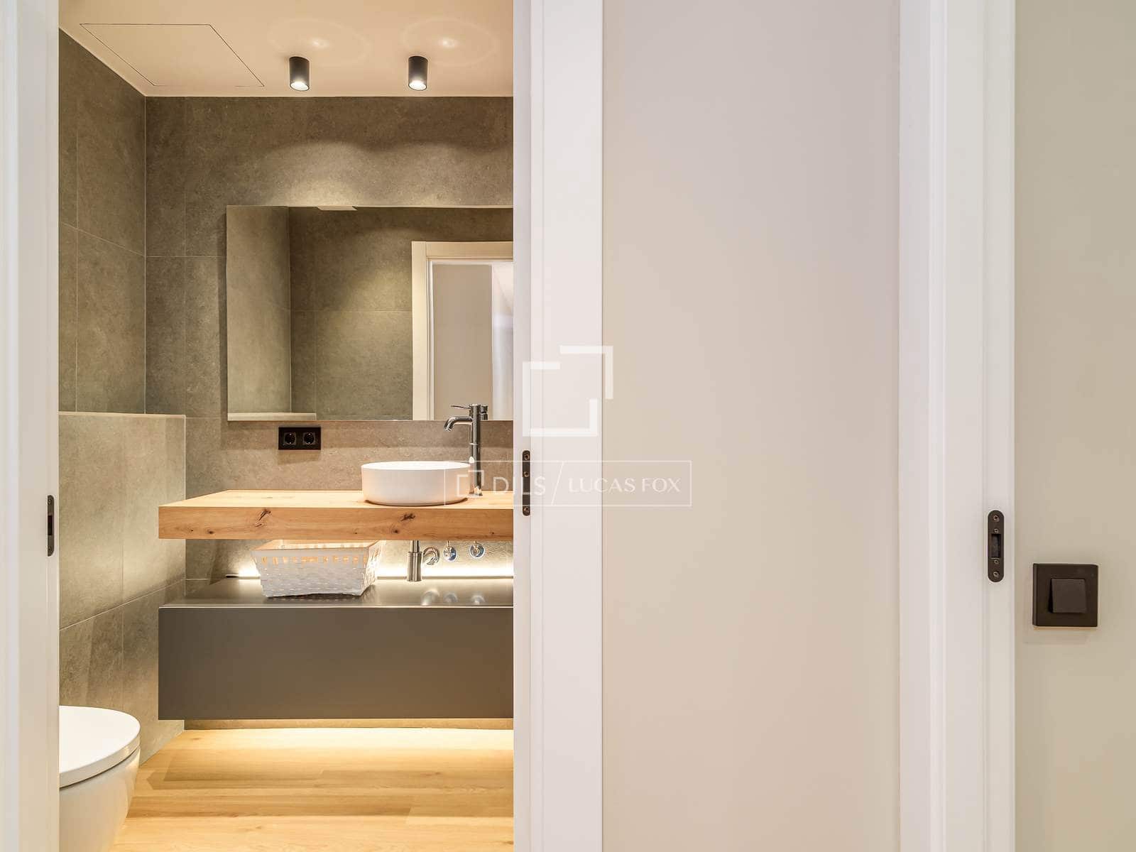 3 soveværelse Lejlighed til salg i Barcelona by med garage - € 950.000 (Ref: 9850059)