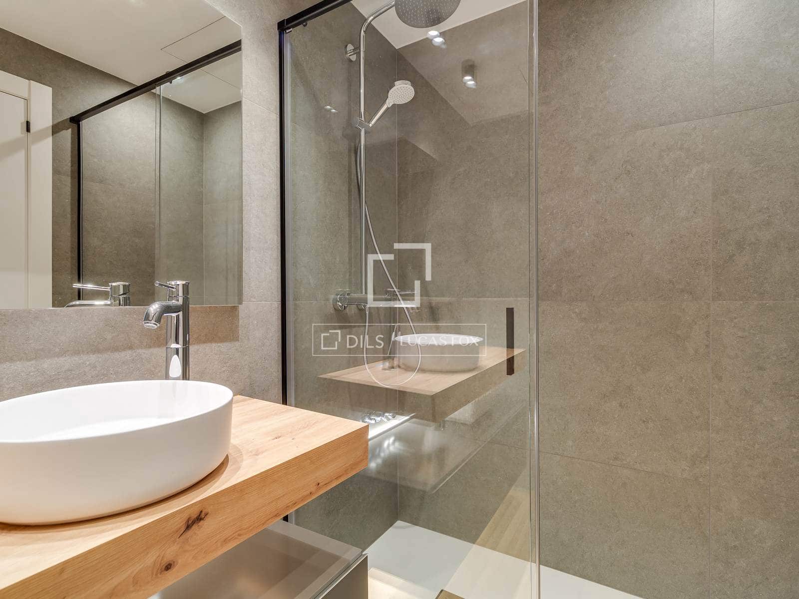 3 soveværelse Lejlighed til salg i Barcelona by med garage - € 950.000 (Ref: 9850059)