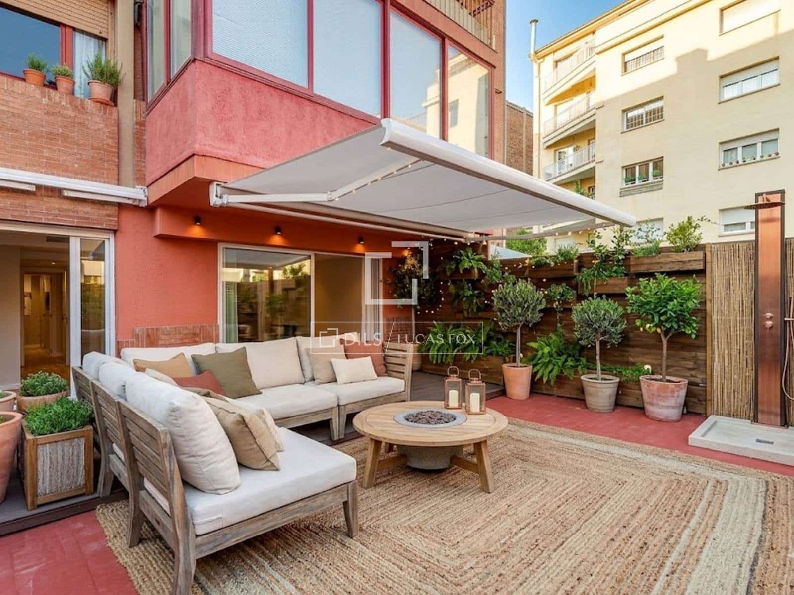 3 soveværelse Lejlighed til salg i Barcelona by med garage - € 950.000 (Ref: 9850059)