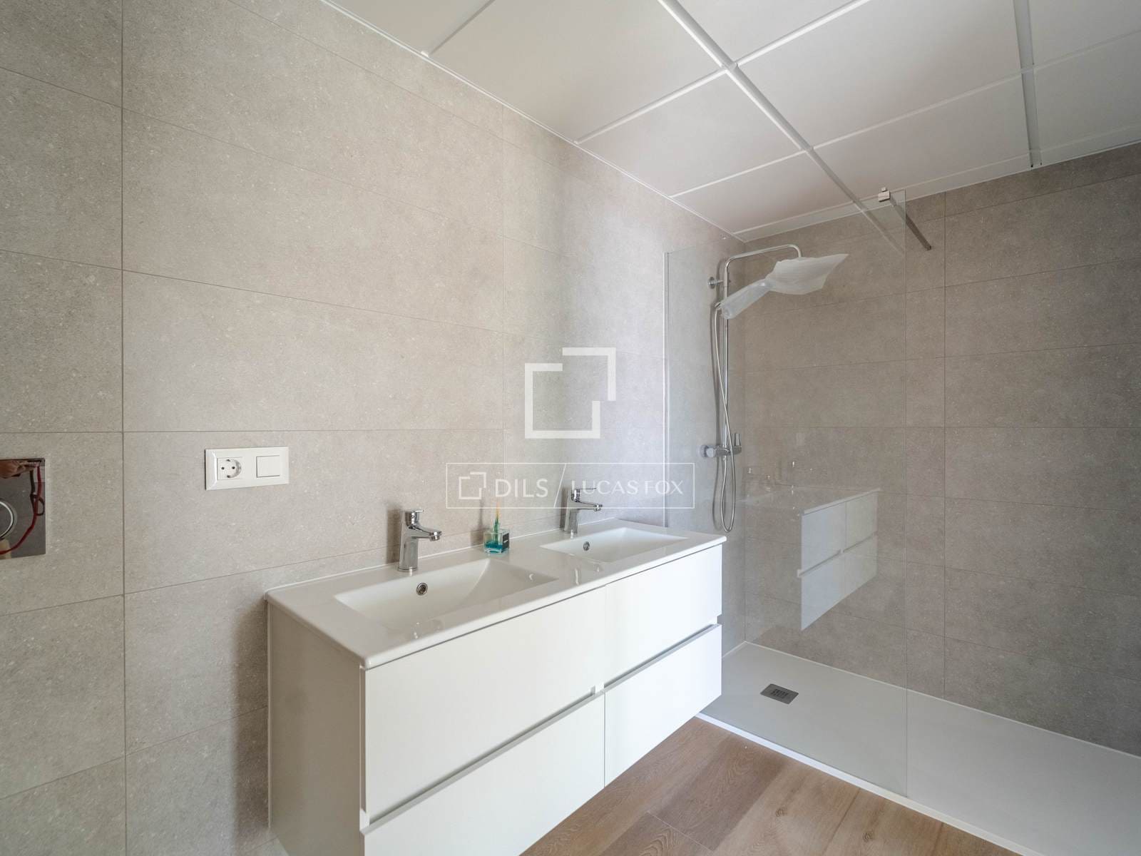 3 soverom Leilighet til salgs i Puig med svømmebasseng garasje - € 649 000 (Ref: 9850062)