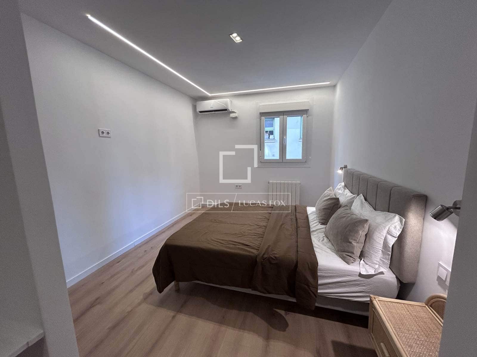 2 bedroom Apartment for sale in Barcelona city - € 590,000 (Ref: 9850457)