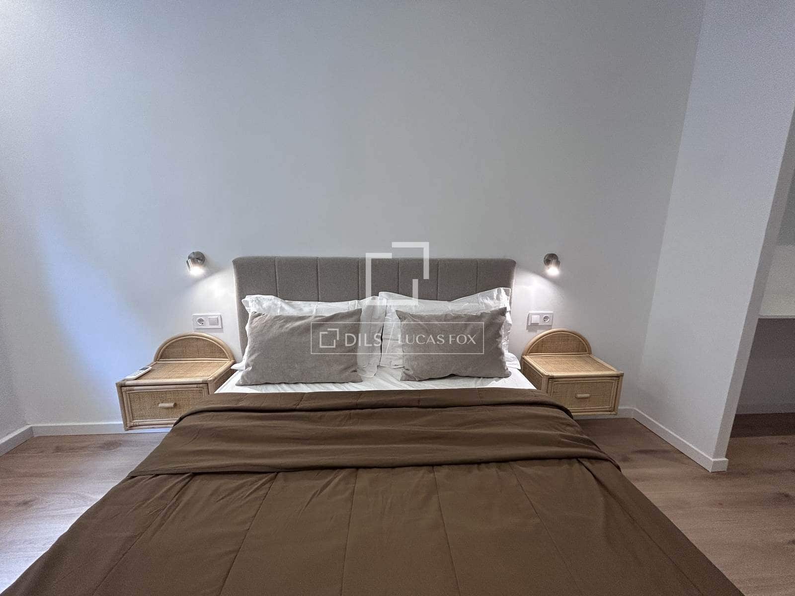 2 bedroom Apartment for sale in Barcelona city - € 590,000 (Ref: 9850457)