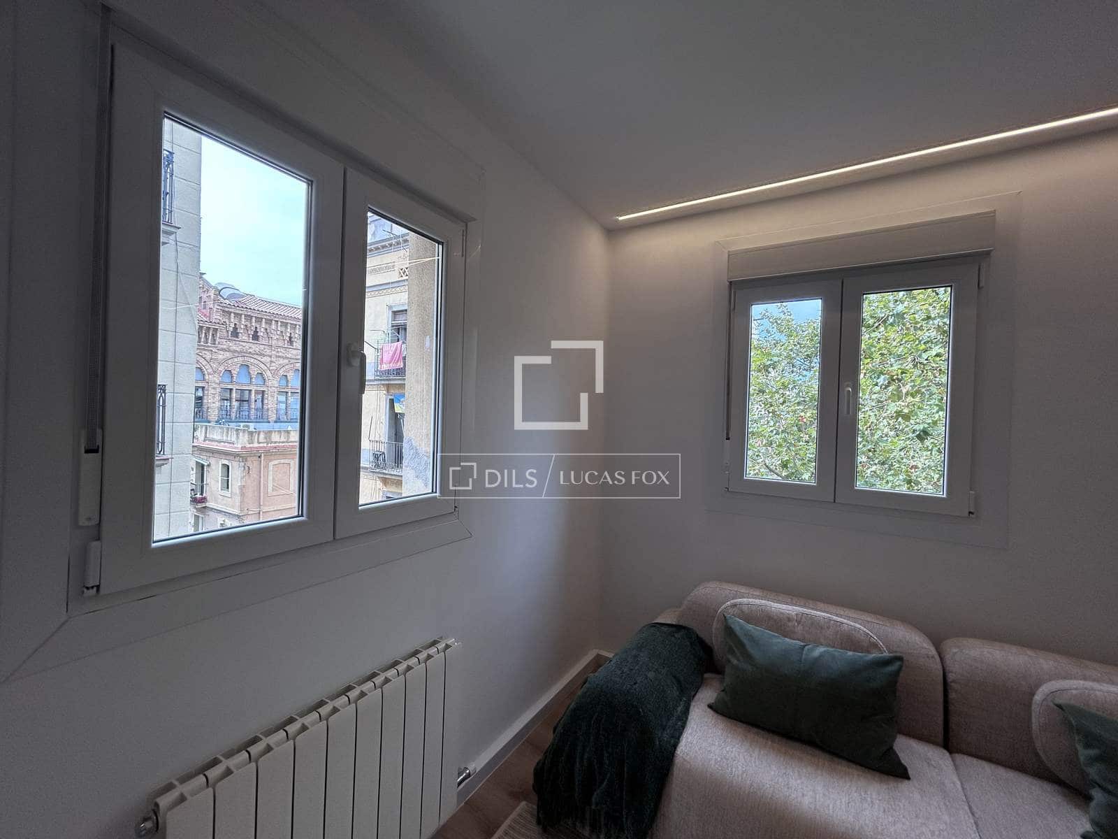 2 bedroom Apartment for sale in Barcelona city - € 590,000 (Ref: 9850457)