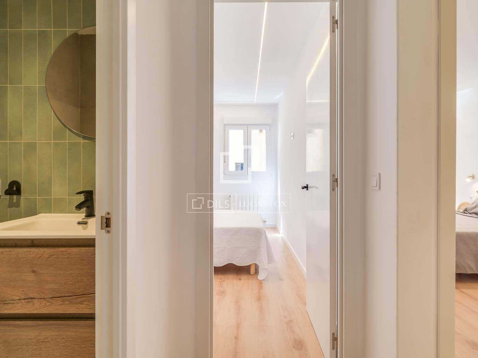 2 soveværelse Lejlighed til salg i Barcelona by - € 495.000 (Ref: 9850457)