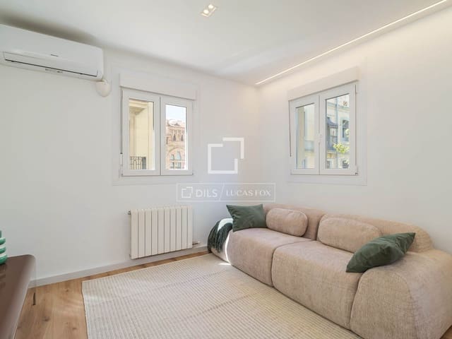 2 bedroom Apartment for sale in Barcelona city - € 549,000 (Ref: 9850457)