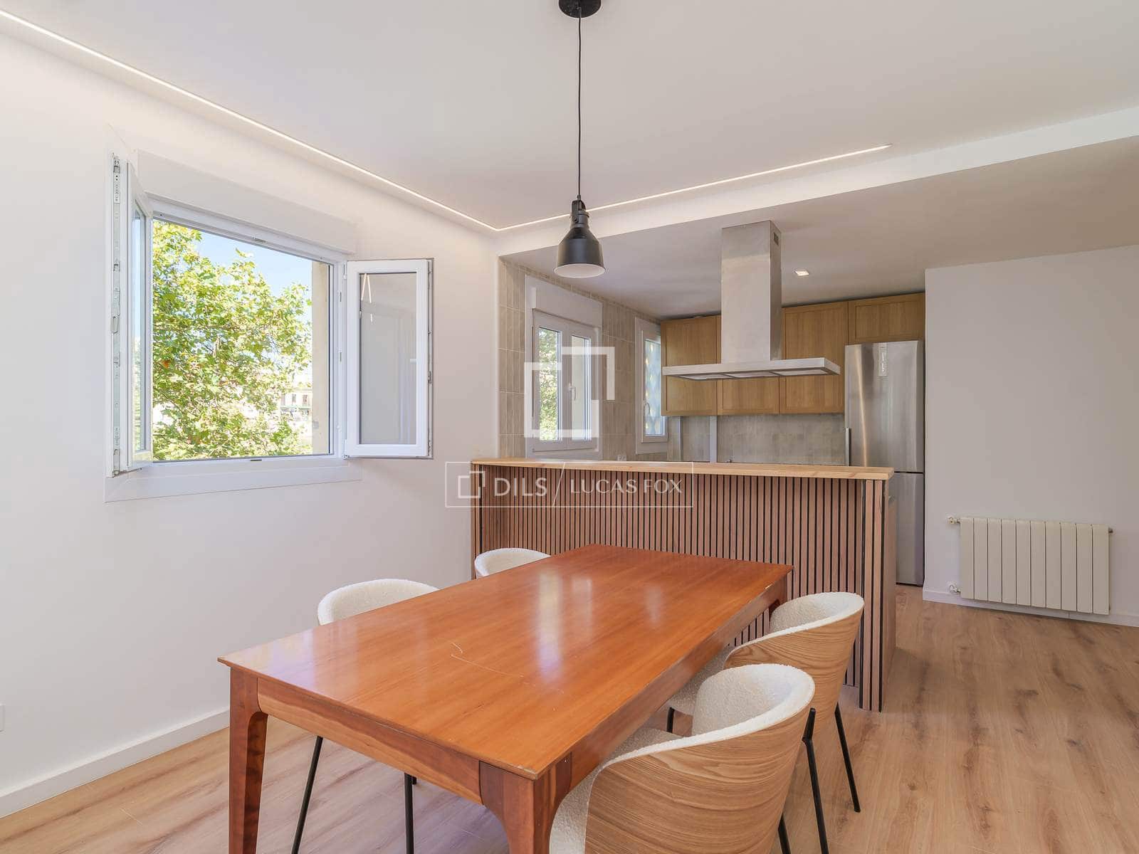 2 soveværelse Lejlighed til salg i Barcelona by - € 495.000 (Ref: 9850457)