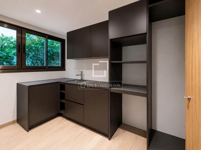 1 slaapkamer Appartement te koop in Recoletos, Madrid stad met garage - € 1.560.000 (Ref: 9850462)