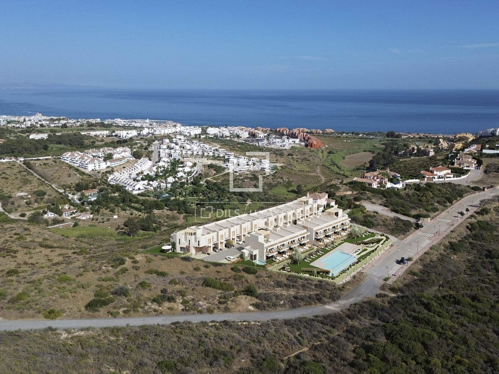 3 soverom Villa til salgs i Manilva med svømmebasseng - € 620 000 (Ref: 9850468)
