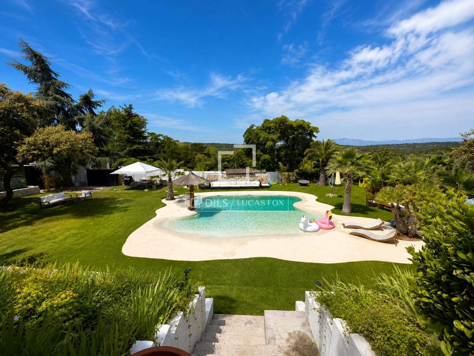 5 bedroom Villa for sale in Torrelodones with pool garage - € 1,475,000 (Ref: 9850562)