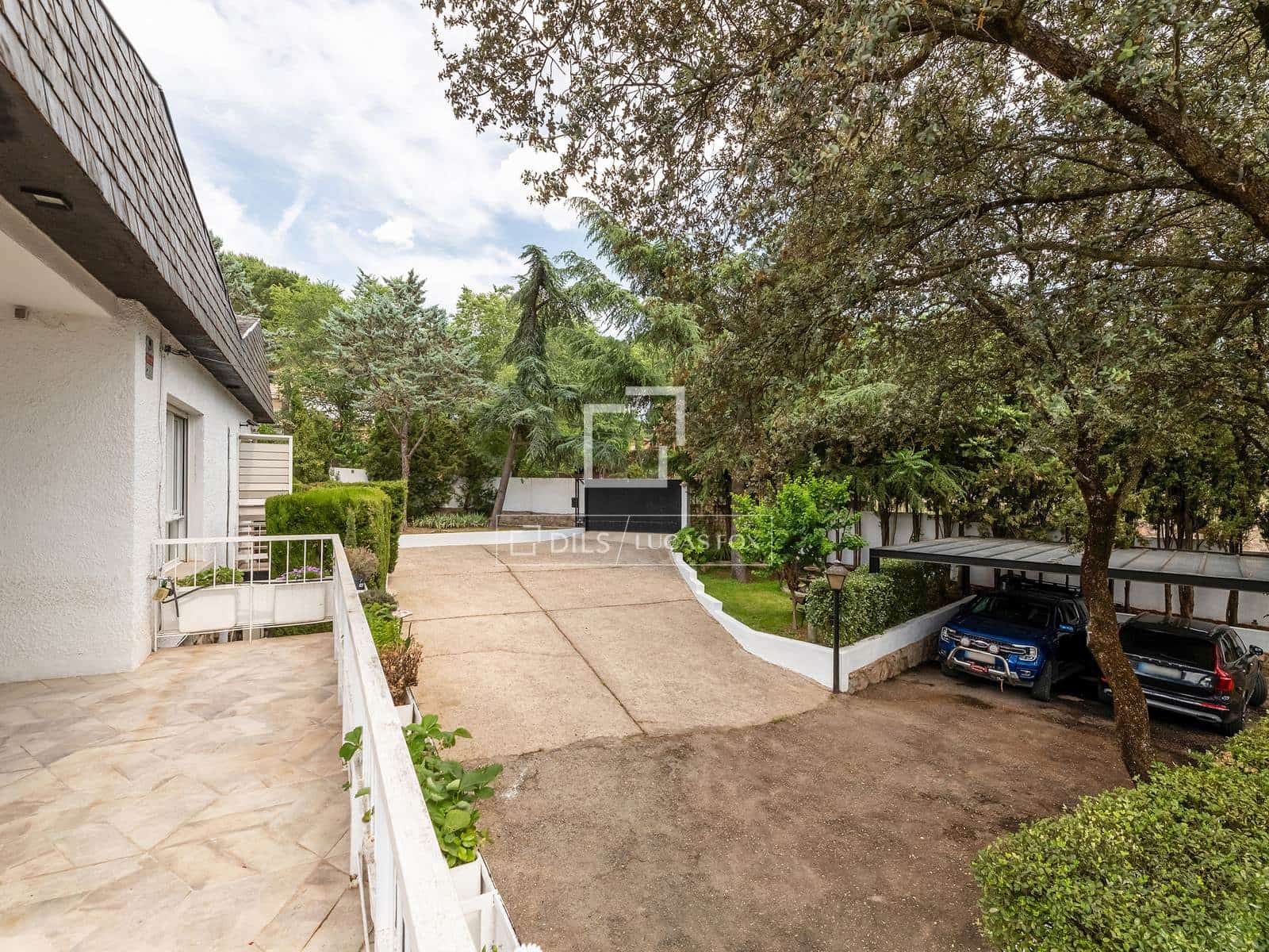 5 soveværelse Villa til salg i Torrelodones med swimmingpool garage - € 1.475.000 (Ref: 9850562)