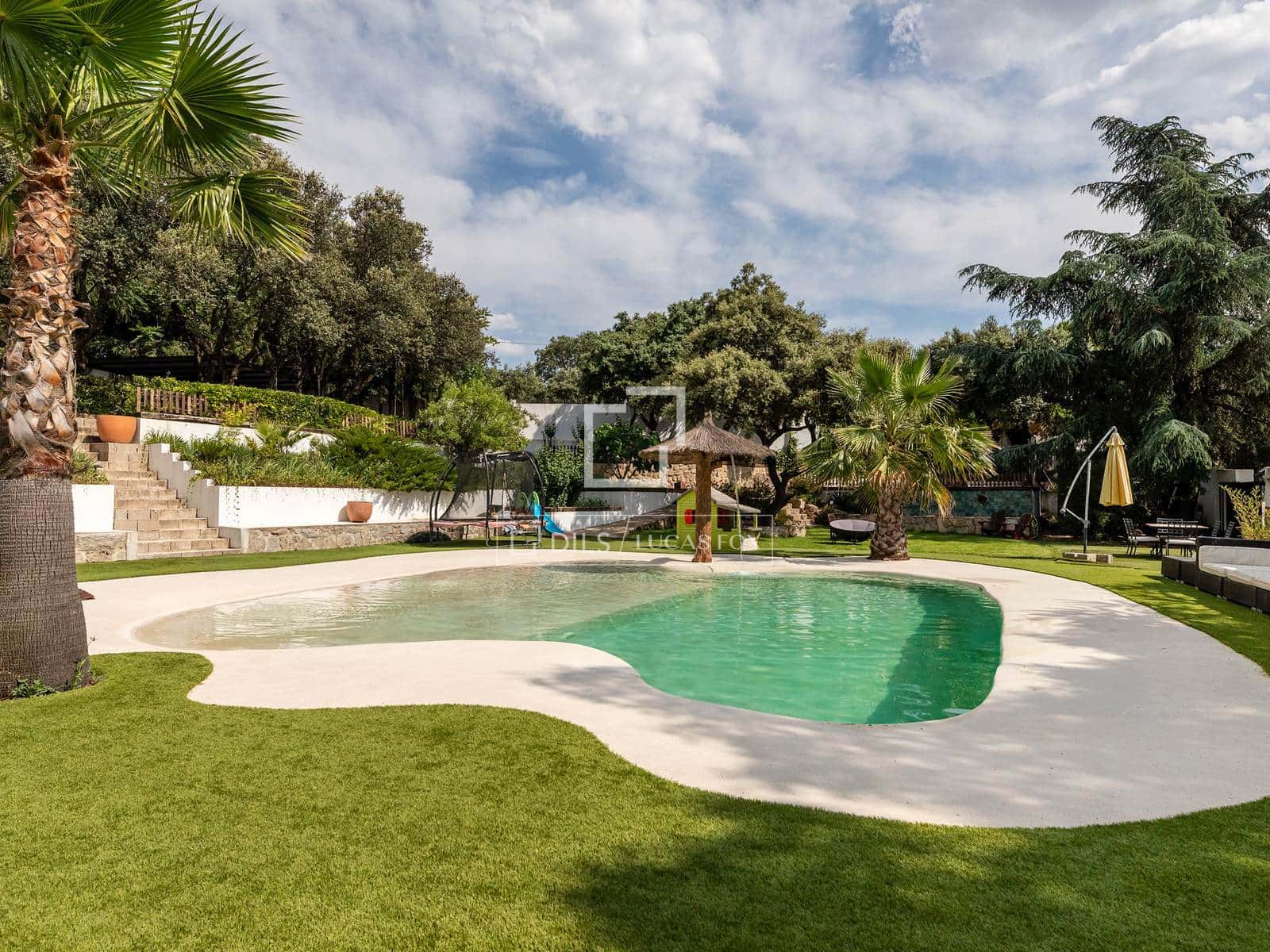 5 soveværelse Villa til salg i Torrelodones med swimmingpool garage - € 1.475.000 (Ref: 9850562)