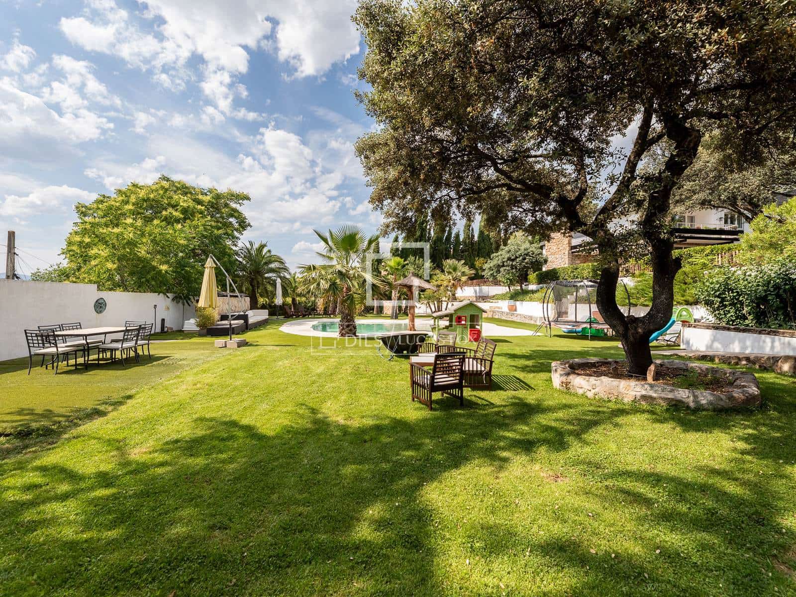 5 soveværelse Villa til salg i Torrelodones med swimmingpool garage - € 1.475.000 (Ref: 9850562)