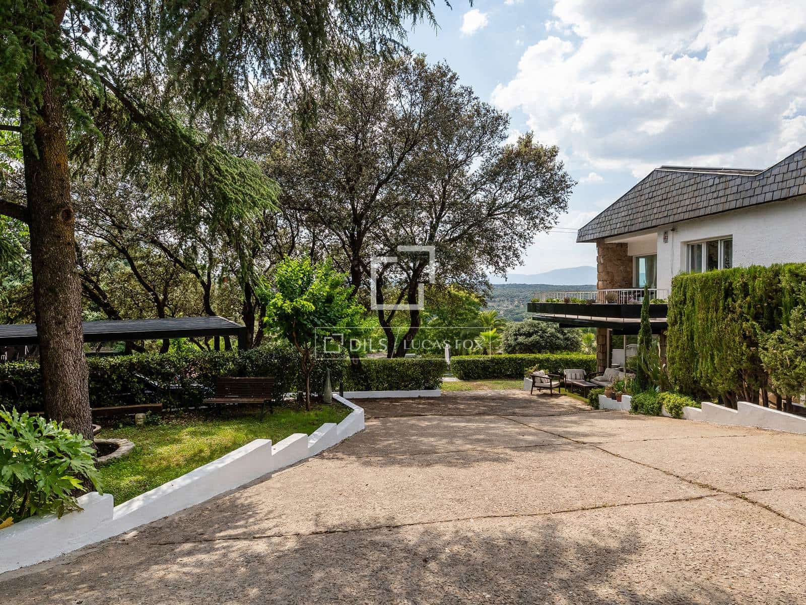 5 soveværelse Villa til salg i Torrelodones med swimmingpool garage - € 1.475.000 (Ref: 9850562)