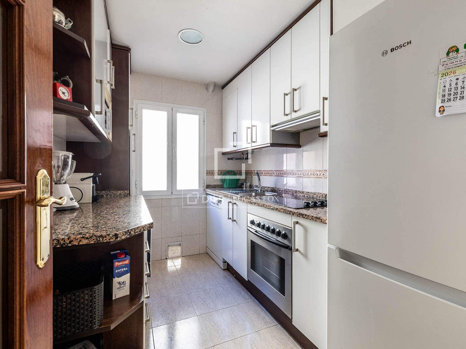 4 sypialnia Apartament na sprzedaż w Miasto Madryt - 799 000 € (Ref: 9850563)