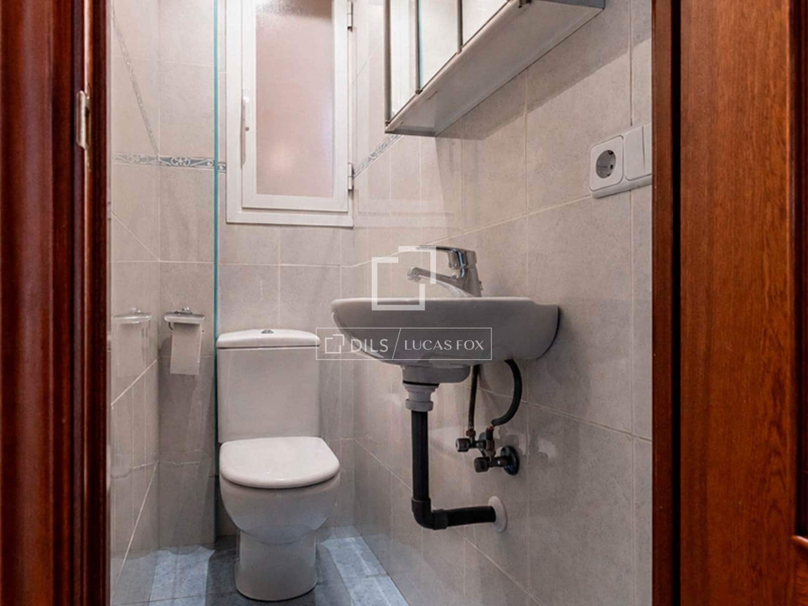 Apartamento de 4 habitaciones en Madrid ciudad en venta - 799.000 € (Ref: 9850563)