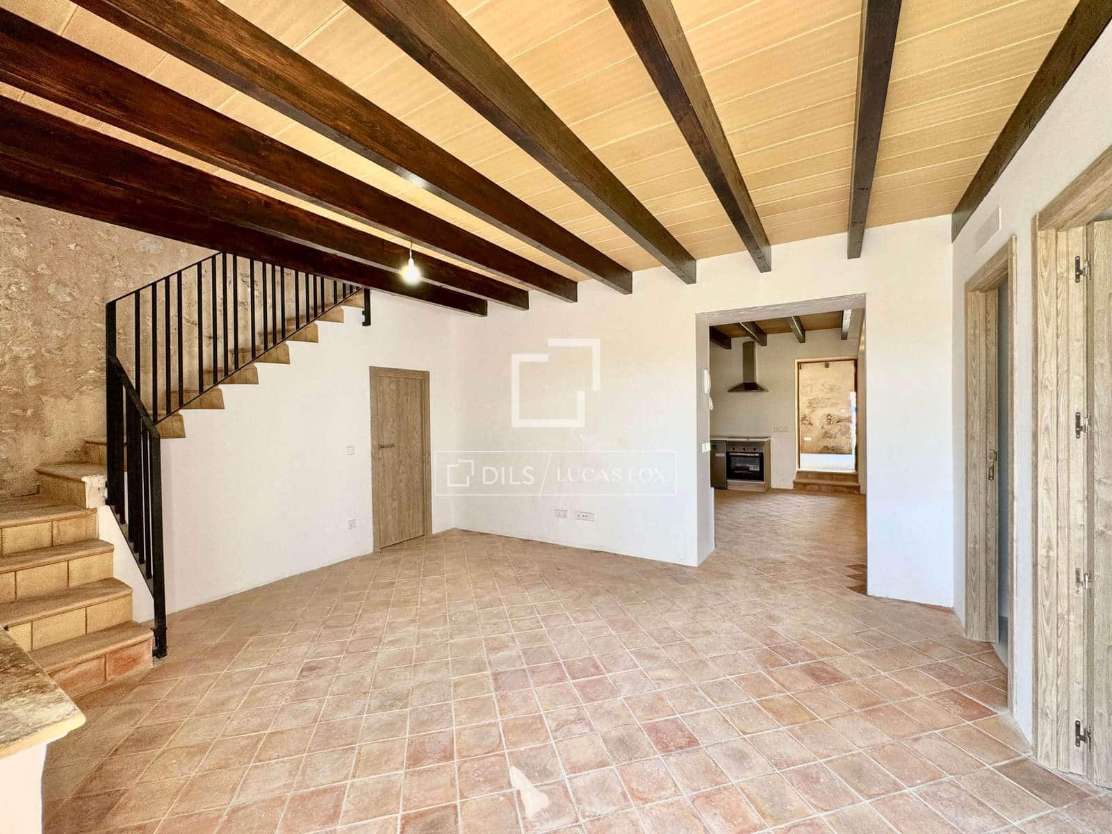 4 bedroom Finca/Country House for sale in Llubi - € 600,000 (Ref: 9850566)