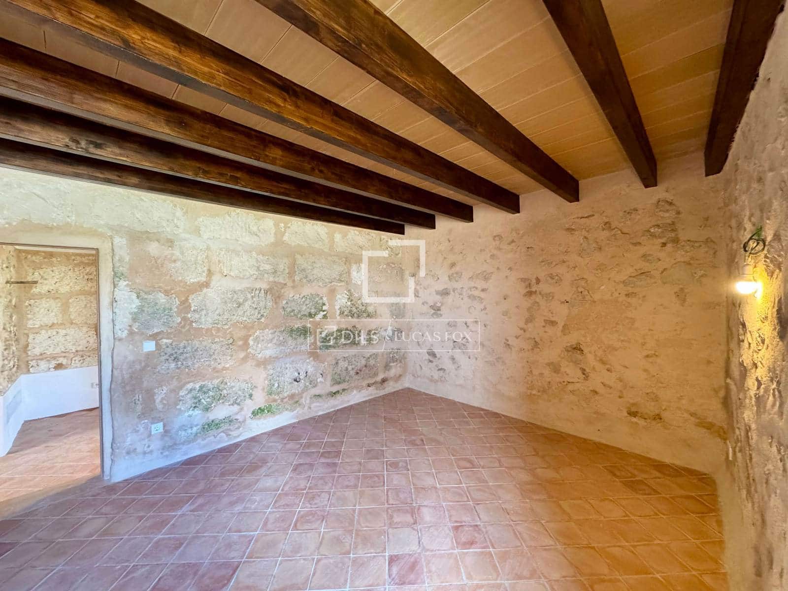 4 bedroom Finca/Country House for sale in Llubi - € 600,000 (Ref: 9850566)