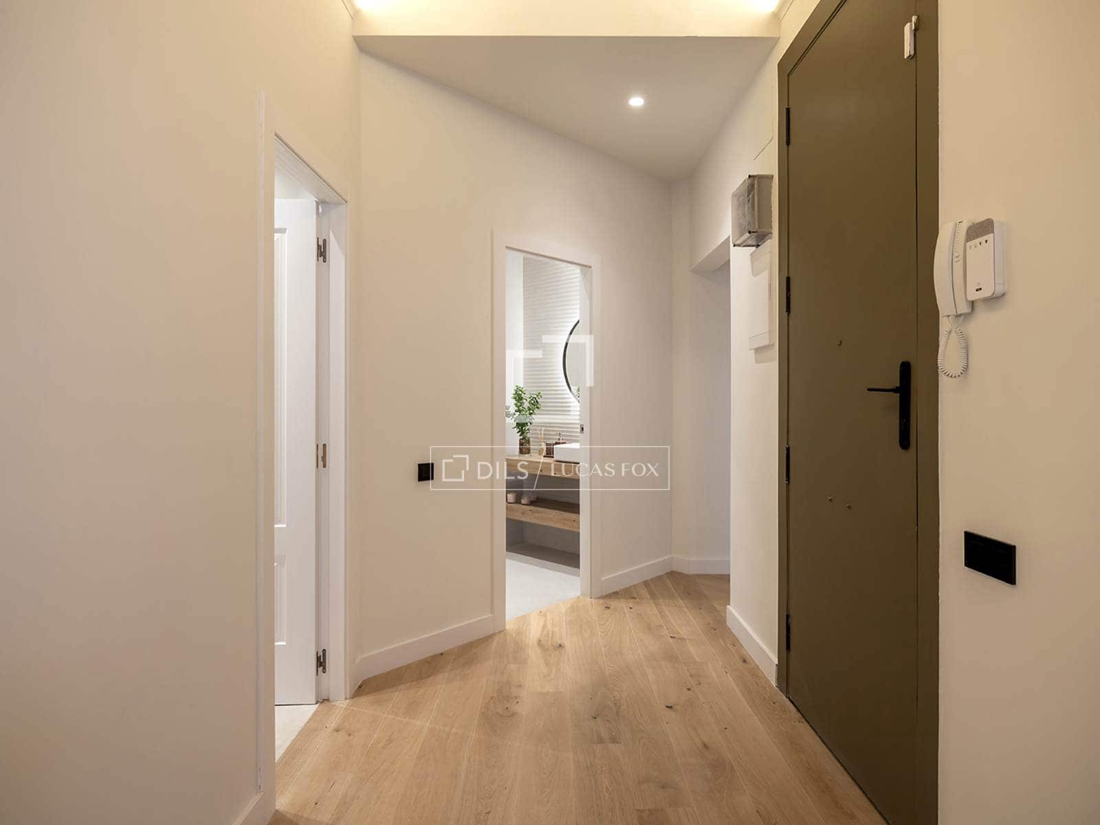 4 soveværelse Lejlighed til salg i Barcelona by - € 1.390.000 (Ref: 9850567)