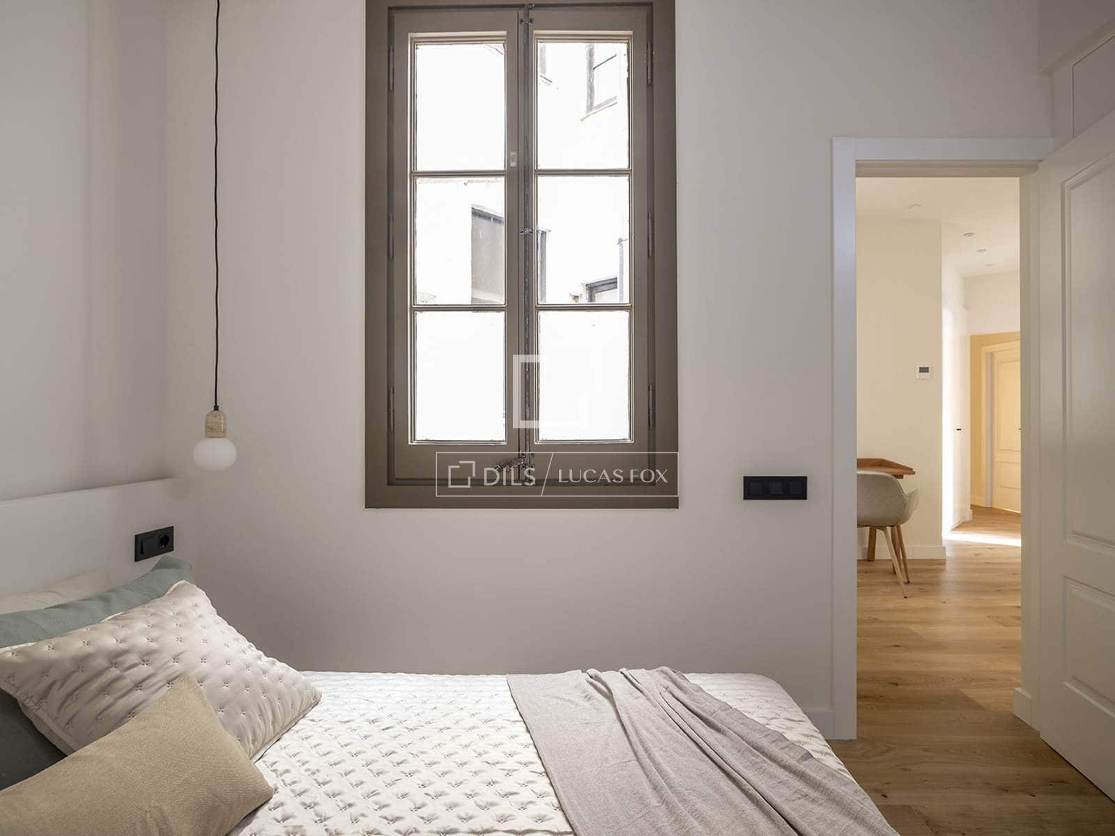 4 soveværelse Lejlighed til salg i Barcelona by - € 1.390.000 (Ref: 9850567)