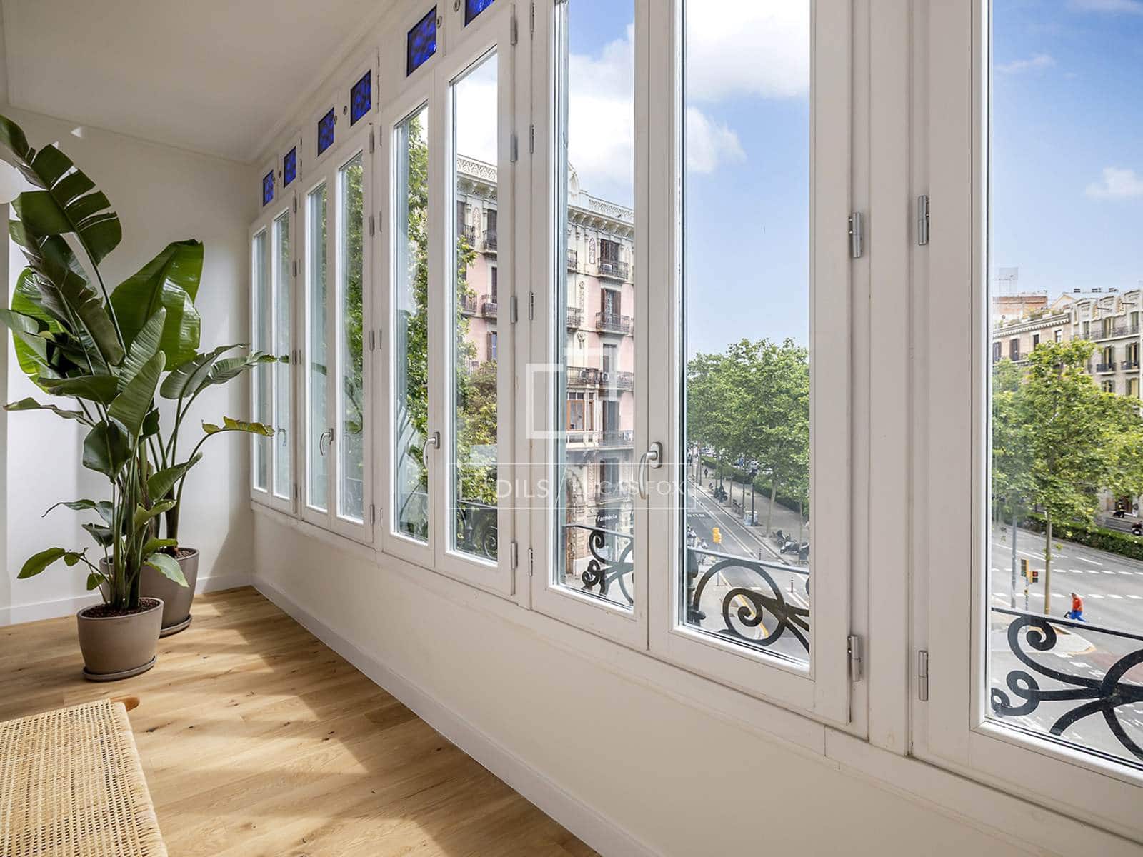 4 soveværelse Lejlighed til salg i Barcelona by - € 1.390.000 (Ref: 9850567)