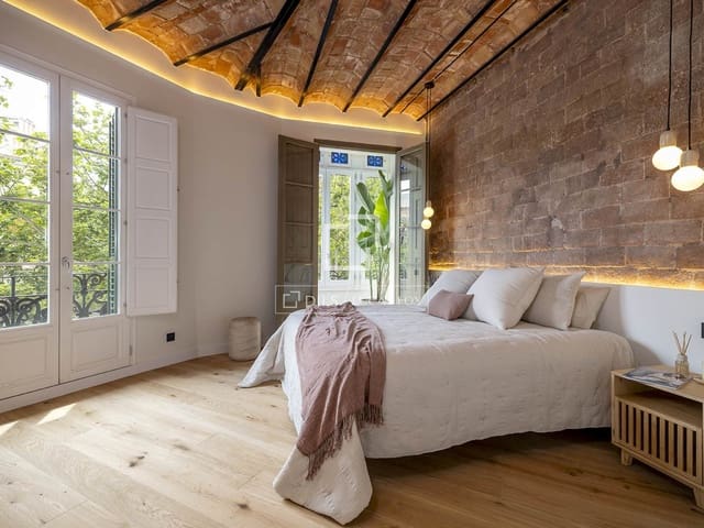 4 soveværelse Lejlighed til salg i Barcelona by - € 1.390.000 (Ref: 9850567)