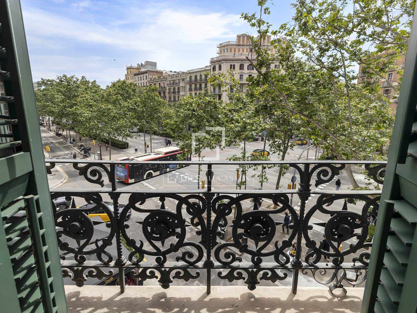 4 soveværelse Lejlighed til salg i Barcelona by - € 1.390.000 (Ref: 9850567)