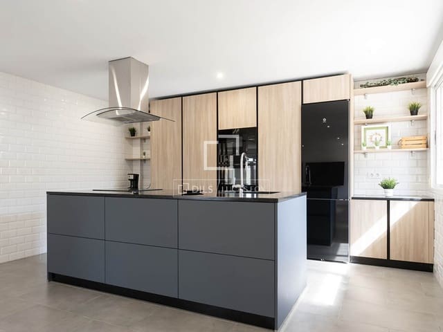 5 sypialnia Willa na sprzedaż w Meaño z garażem - 400 000 € (Ref: 9852081)