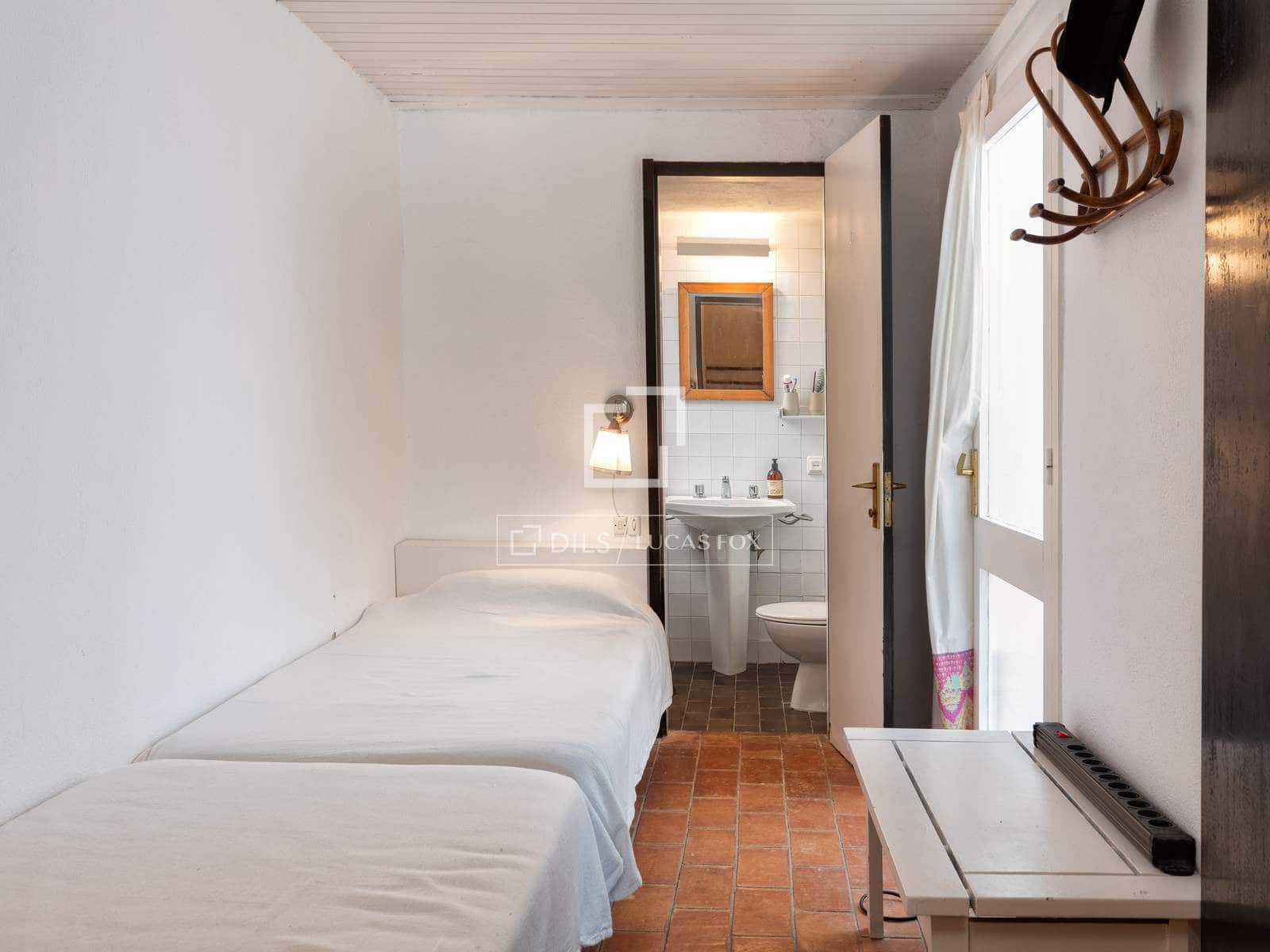 Chalet de 5 habitaciones en Calella de Palafrugell en venta con garaje - 2.990.000 € (Ref: 9852082)