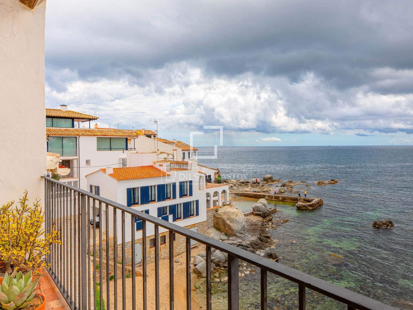 Chalet de 5 habitaciones en Calella de Palafrugell en venta con garaje - 2.990.000 € (Ref: 9852082)