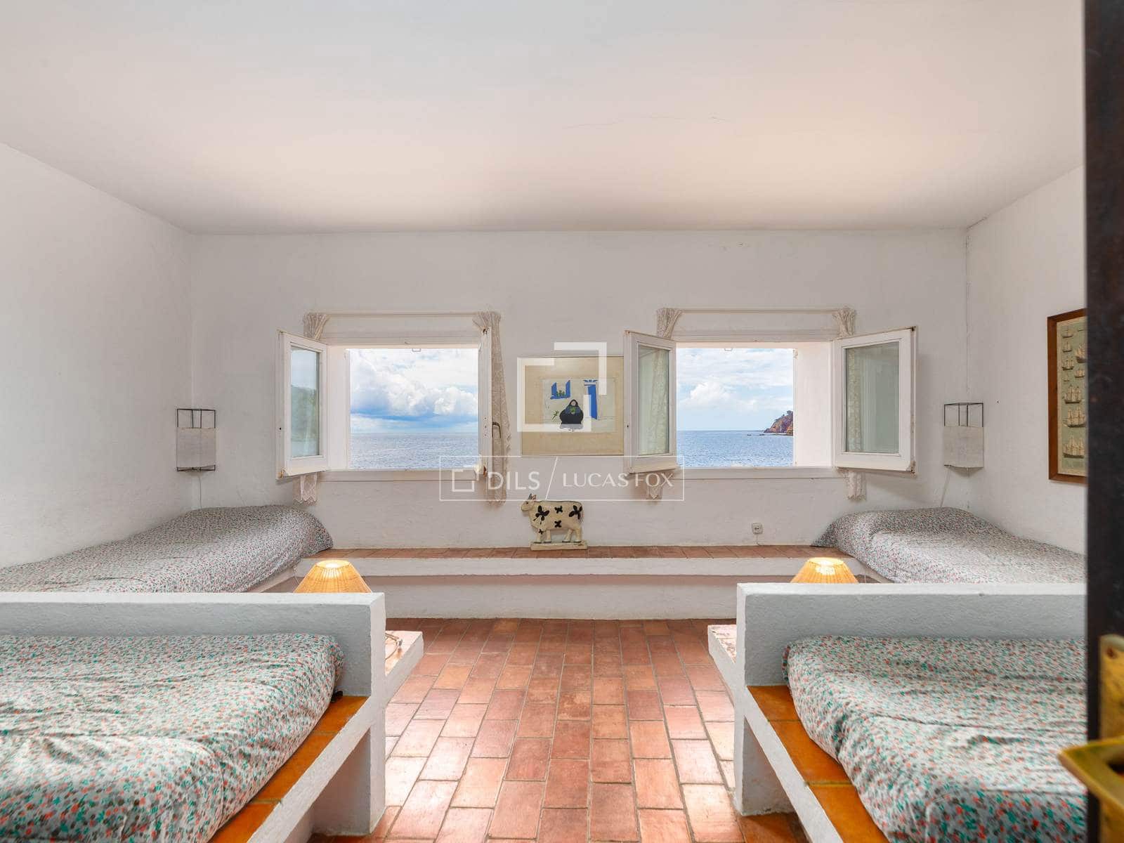 Chalet de 5 habitaciones en Calella de Palafrugell en venta con garaje - 2.990.000 € (Ref: 9852082)