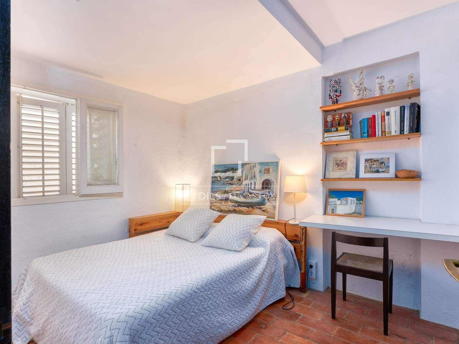 Chalet de 5 habitaciones en Calella de Palafrugell en venta con garaje - 2.990.000 € (Ref: 9852082)