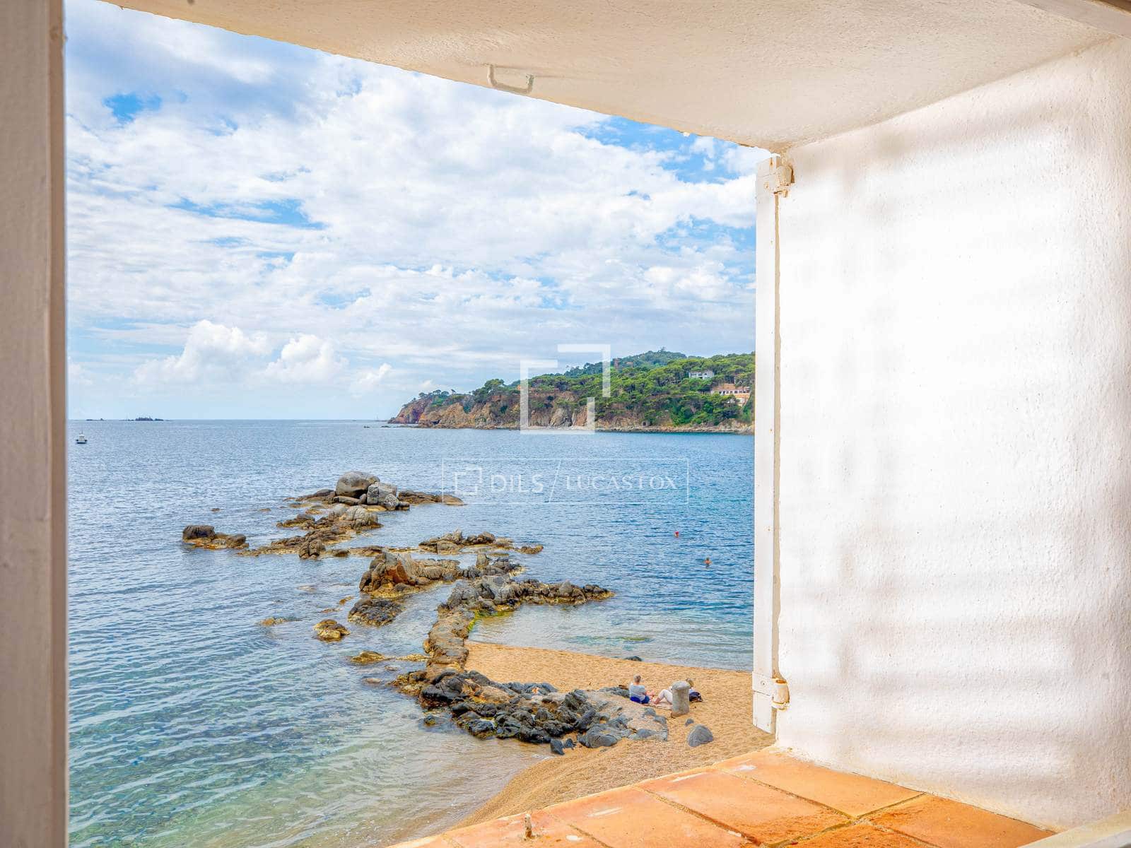 Chalet de 5 habitaciones en Calella de Palafrugell en venta con garaje - 2.990.000 € (Ref: 9852082)