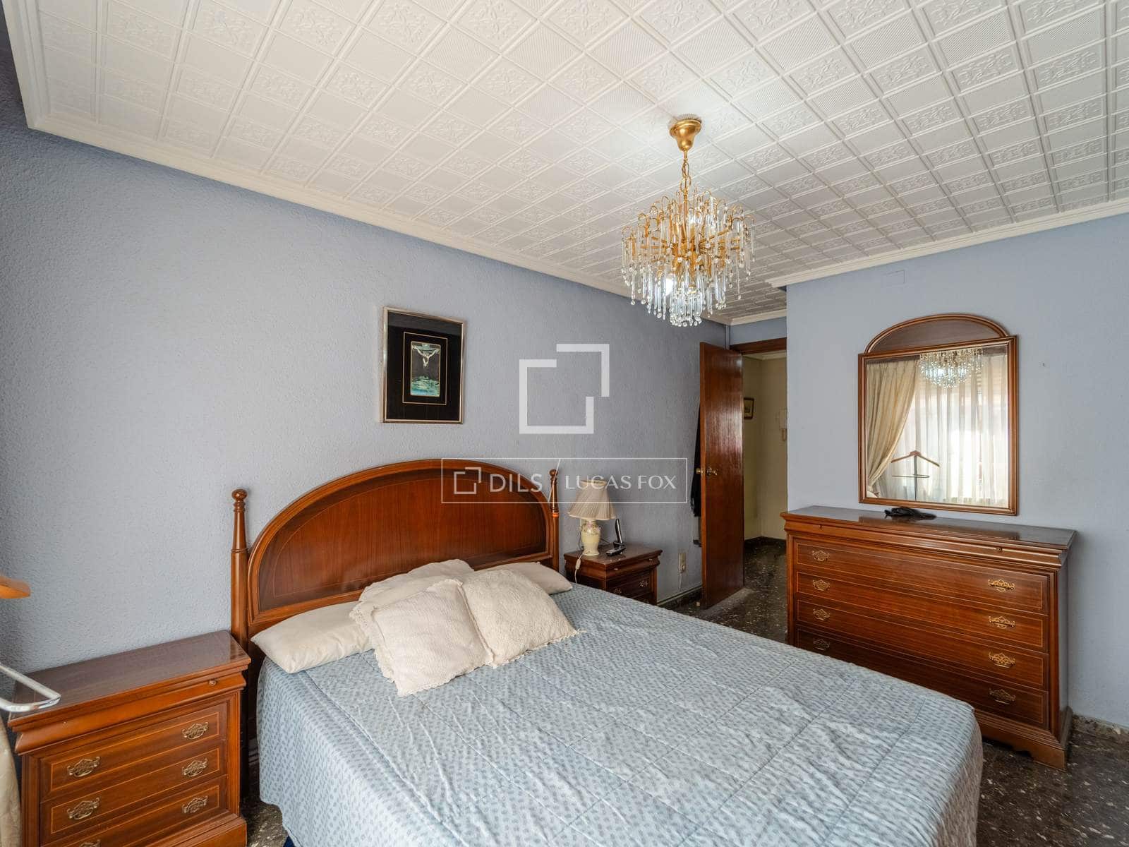 4 bedroom Apartment for sale in Valencia city - € 550,000 (Ref: 9852083)