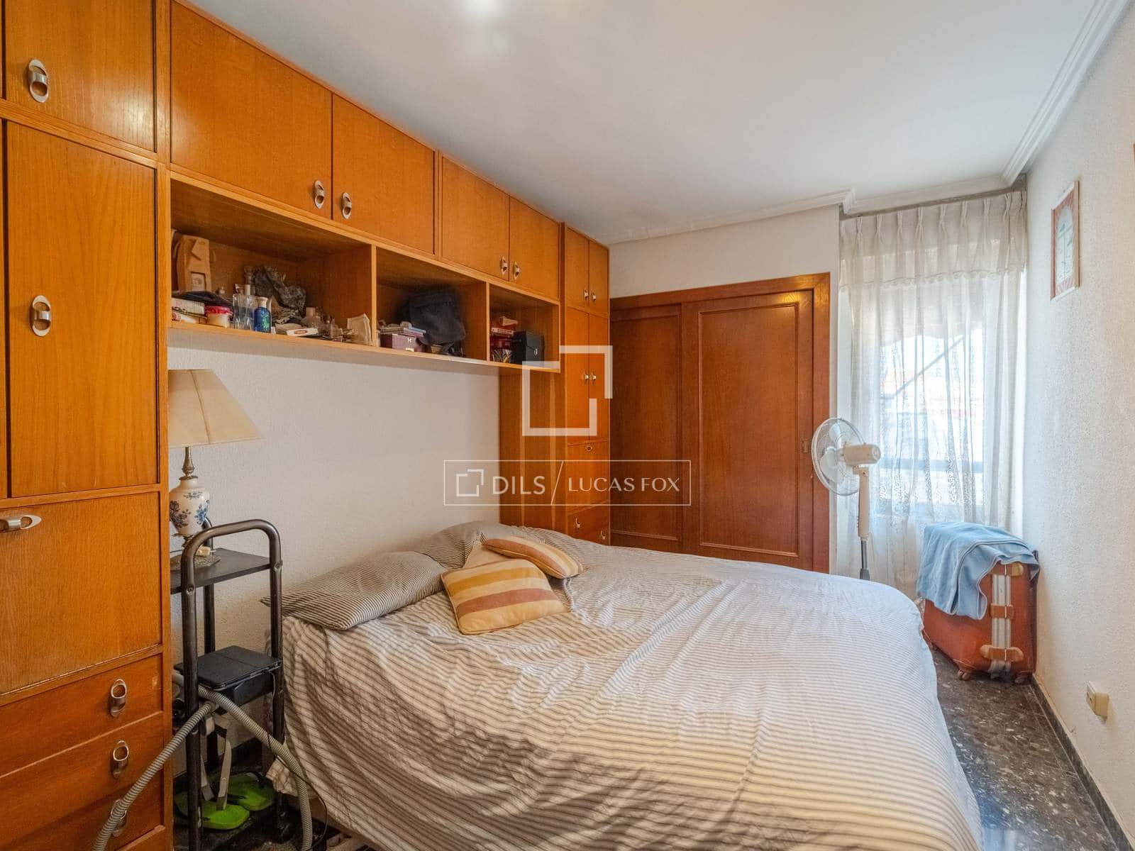 4 bedroom Apartment for sale in Valencia city - € 550,000 (Ref: 9852083)