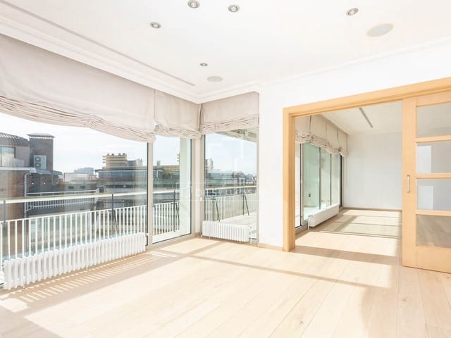 3 soveværelse Penthouse til salg i Barcelona by med garage - € 2.600.000 (Ref: 9852997)