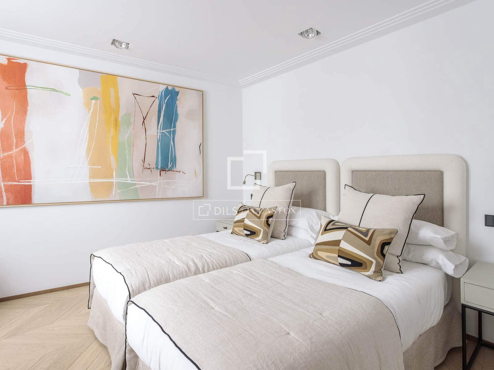 2 bedroom Apartment for rent in Madrid city - € 12,000 (Ref: 9852999)