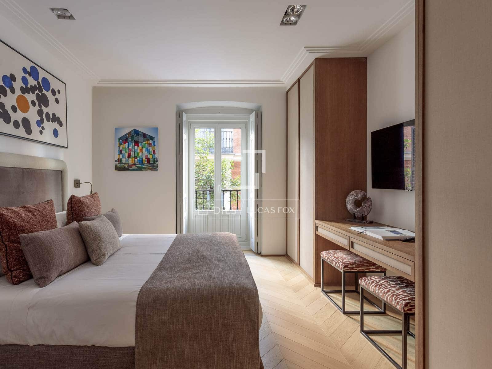 2 bedroom Apartment for rent in Madrid city - € 12,000 (Ref: 9852999)