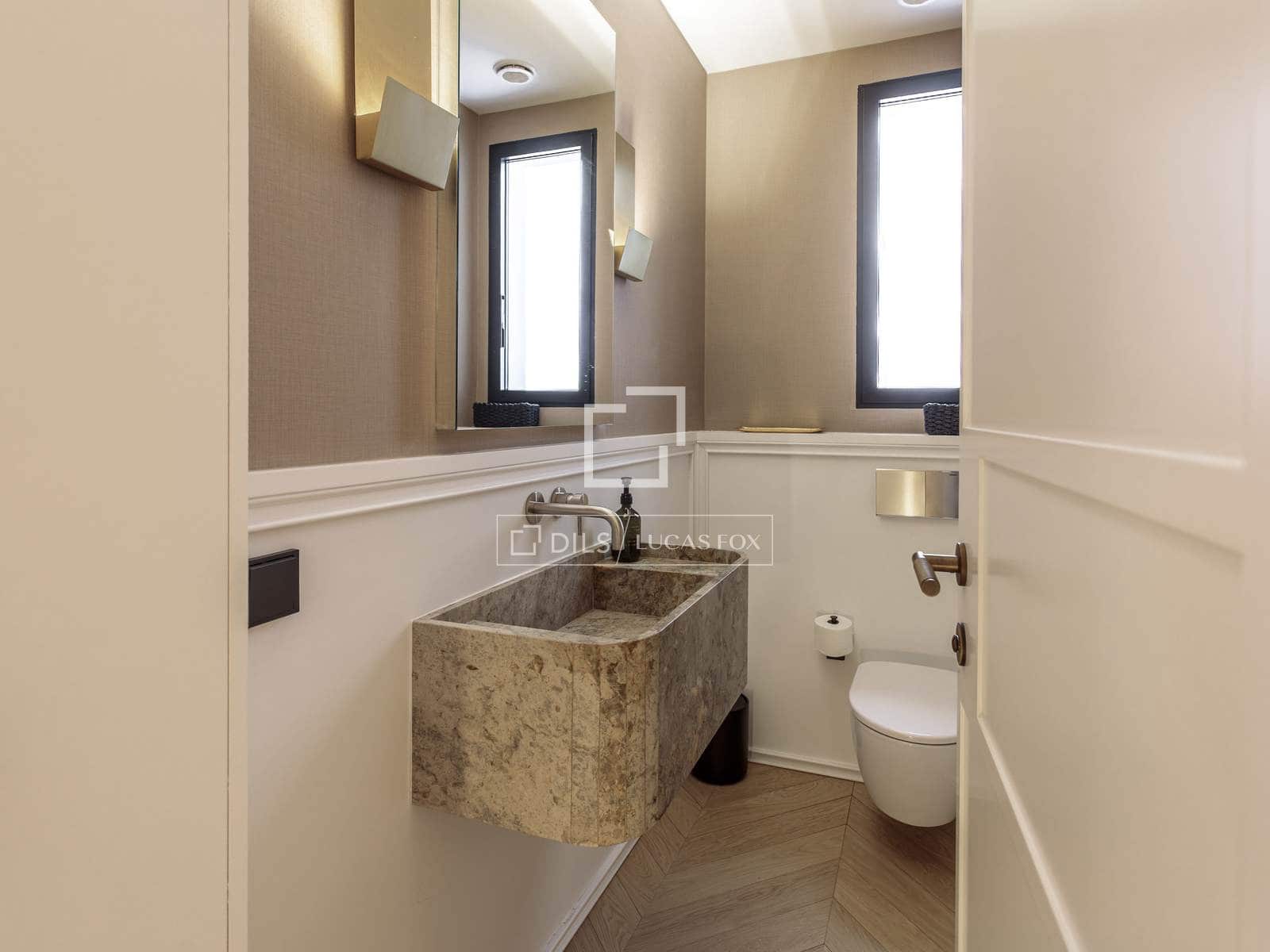 2 bedroom Apartment for rent in Madrid city - € 12,000 (Ref: 9852999)