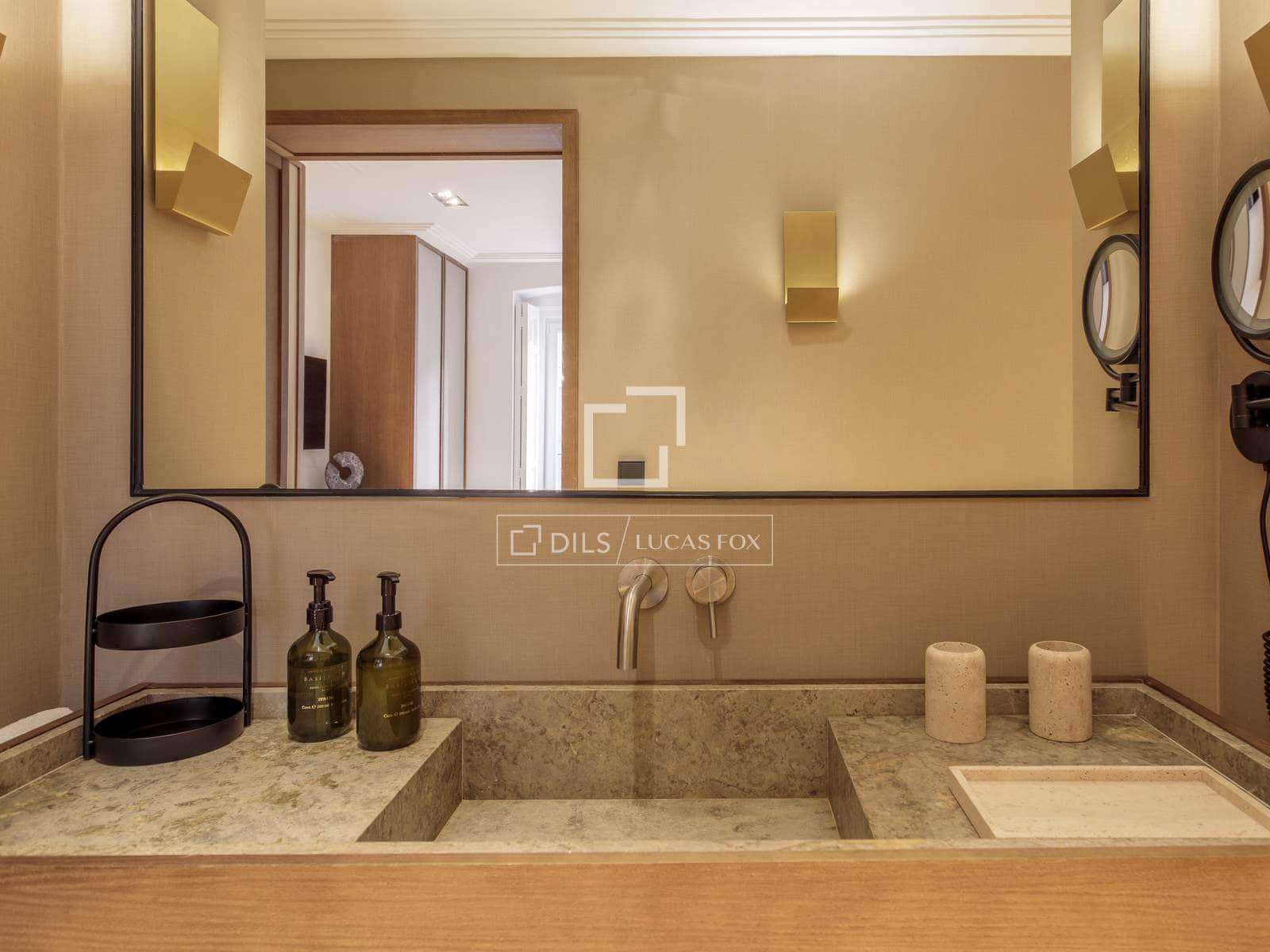 2 bedroom Apartment for rent in Madrid city - € 12,000 (Ref: 9852999)