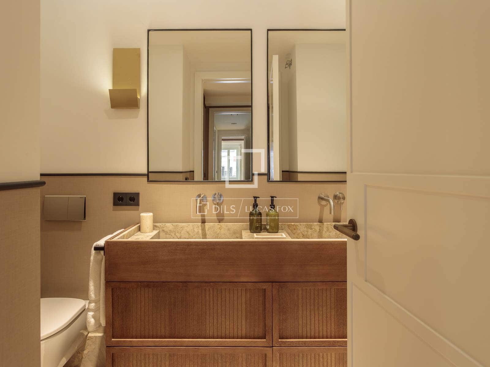 2 bedroom Apartment for rent in Madrid city - € 12,000 (Ref: 9852999)