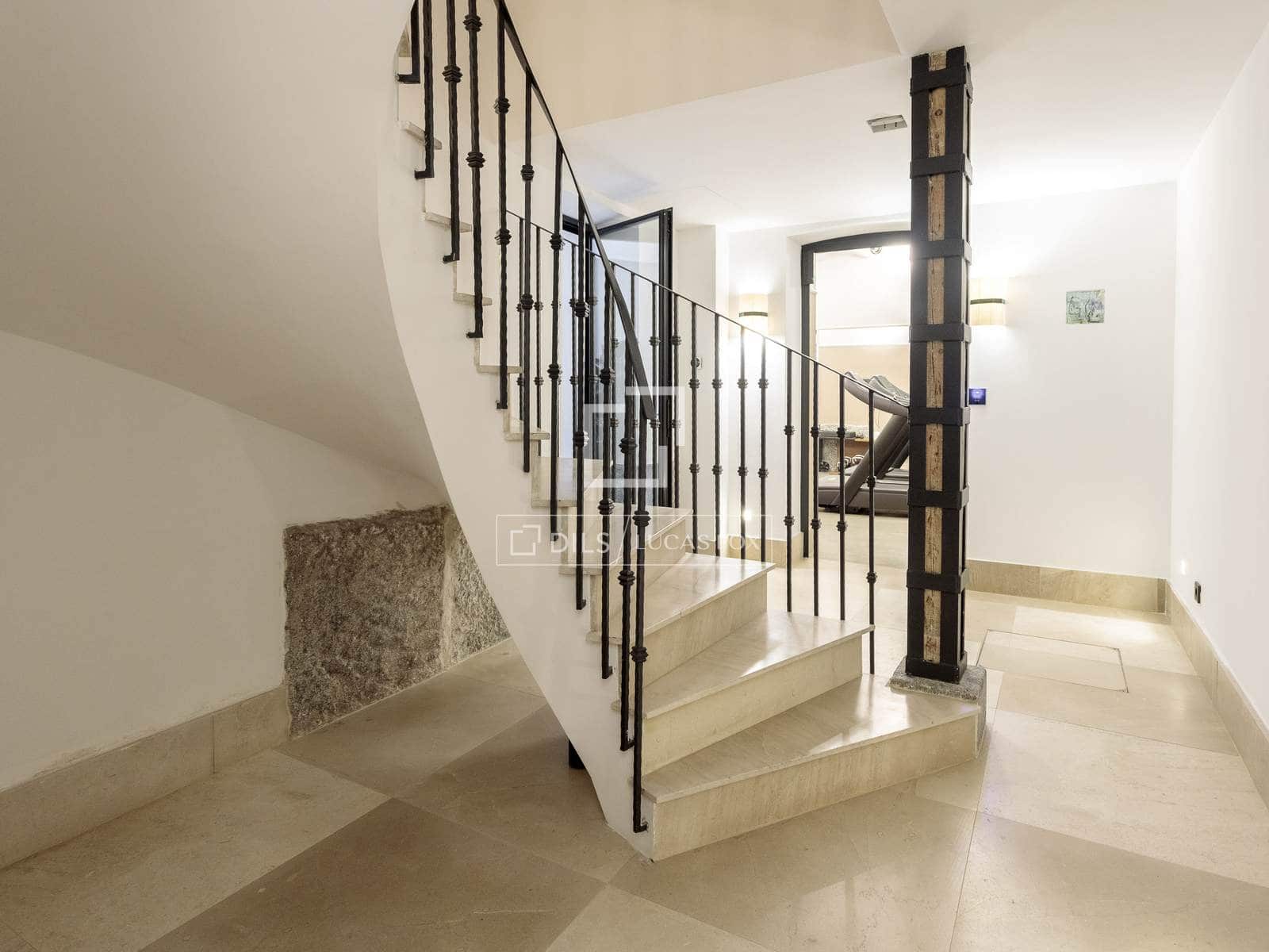 2 bedroom Apartment for rent in Madrid city - € 12,000 (Ref: 9852999)
