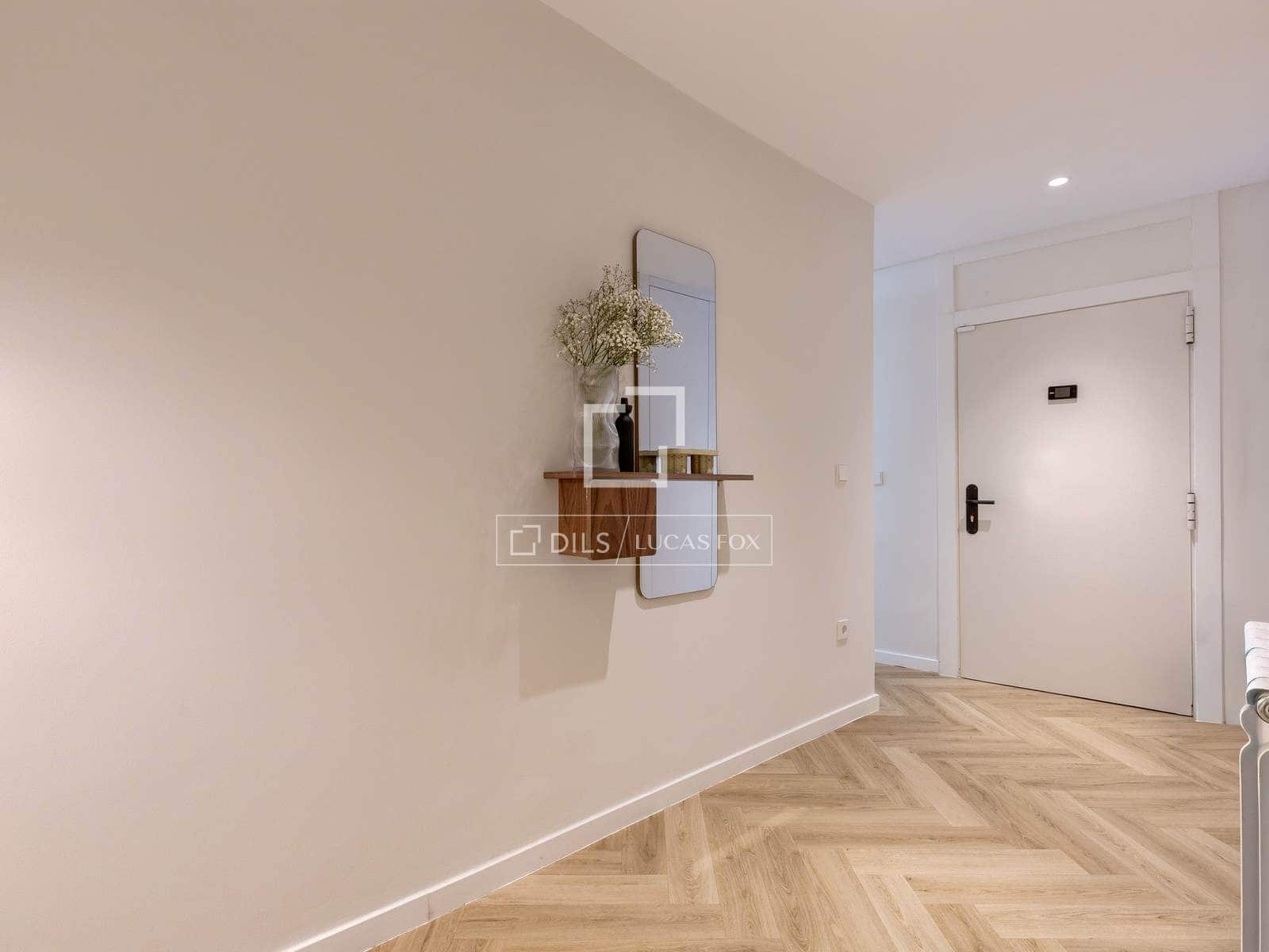 Apartamento de 3 habitaciones en Madrid ciudad en venta - 1.095.000 € (Ref: 9854389)