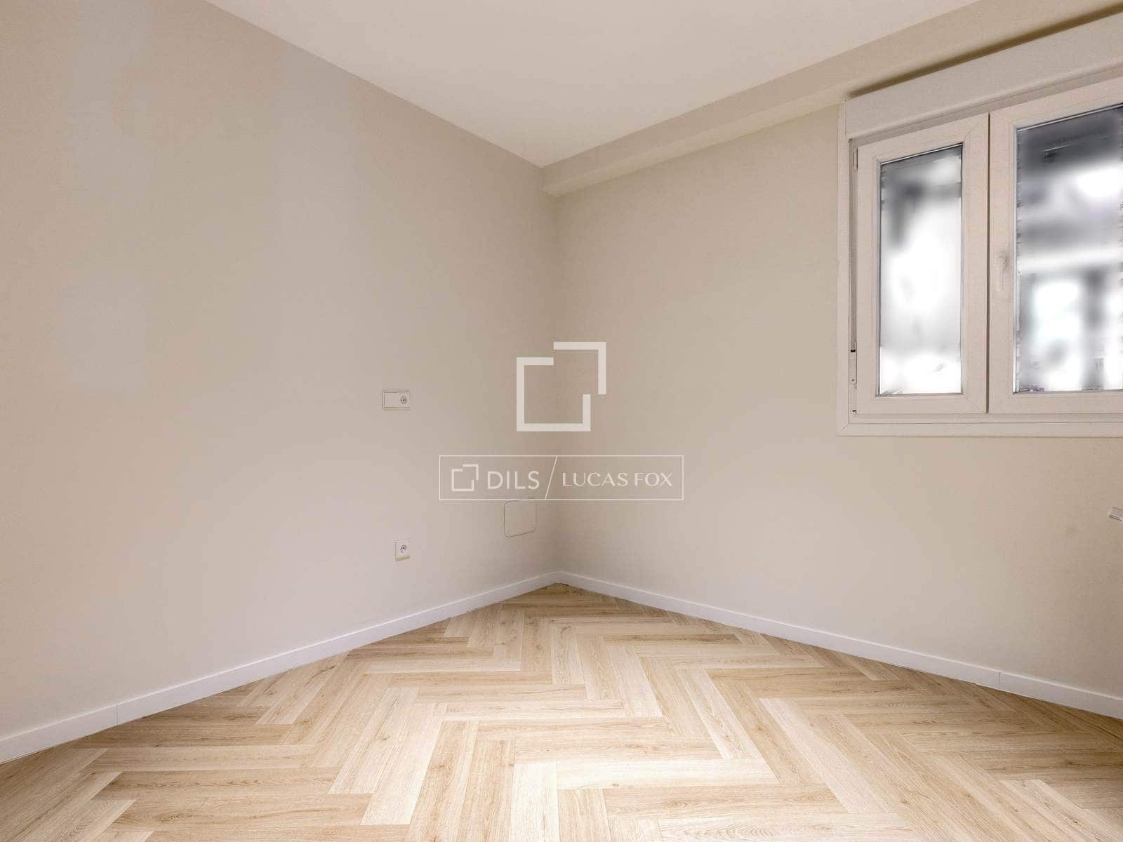 Apartamento de 3 habitaciones en Madrid ciudad en venta - 1.095.000 € (Ref: 9854389)